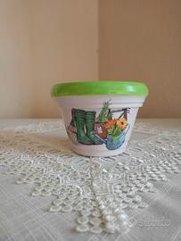 vasetto primaverile piante e fiori 