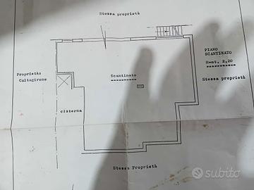 Magazzino scantinato 120mq