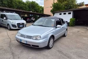 VW GOLF CABRIO DA SISTEMARE