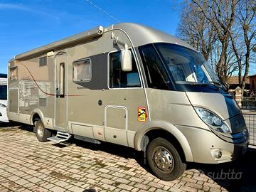 Motorhome usato Hymer S 800 8,12 m patente c
