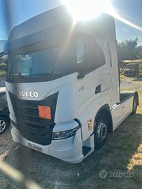 Iveco S-way 510