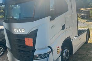 Iveco S-way 510