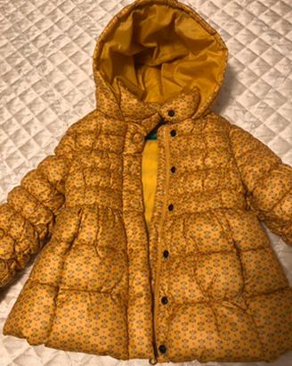 Giubbotto bambina marca BENETTON giallo 3/4 anni