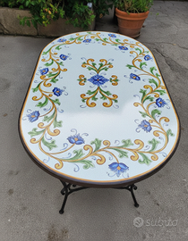 TAVOLO IN PIETRA LAVICA MIS. 200X100 CM. IN ITALIA