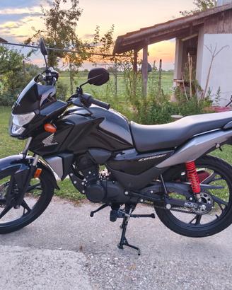 Honda CB125F 2021
