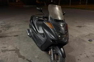 Yamaha masjesty 250cc