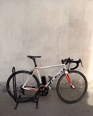 Bici da corsa olmo