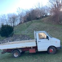 Iveco Daily ribaltabile trilaterale