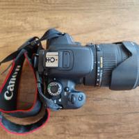 Fotocamera Canon EOS 650D + Sigma 17-70 1/2.8-4 m