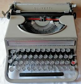 Macchina da scrivere OLIVETTI