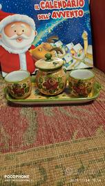 Servizio da caffè  in ceramica dipinto a mano 