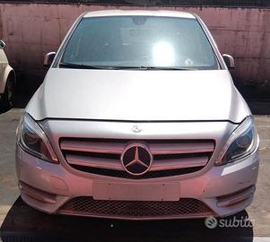 Ricambi Mercedes Classe B T246 200CDI 651901