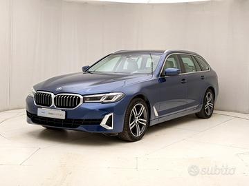 BMW Serie 5 (G30/G31) - 520d 48V xDrive Touring