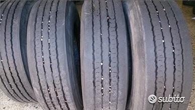 4 gomme usate 275 70 22.5 triagler
