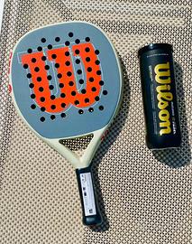 Racchetta da padel con palline