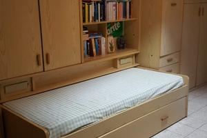 Stanza in zona Laurentina