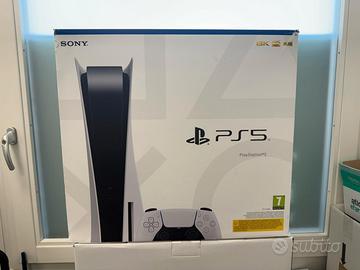 ps5 modello fat con lettore CD 