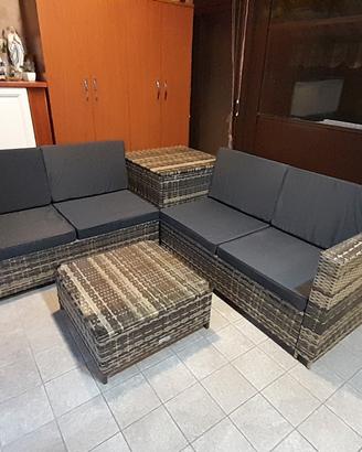 divano in rattan
