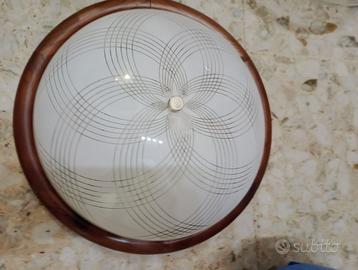 Elegante plafoniera base in legno