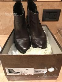 Stivaletti Beatles con elastici laterali n37