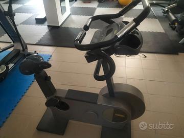 bike Technogym xpro 600