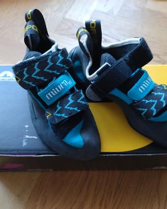 La Sportiva Miura vs woman