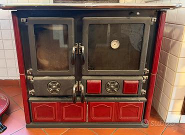 Stufa economica Nordica in ceramica seminuova