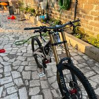 bici  downhill