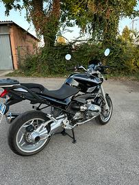 BMW R1200R