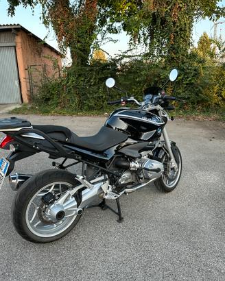 BMW R1200R