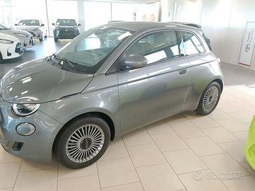 FIAT 500 Nuova Hatchback My23 La Nuova - 320 ...