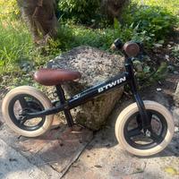 Bicicletta senza pedali