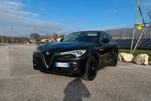 Alfa Romeo Stelvio 2.2 Q4