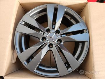 Cerchi in lega MERCEDES