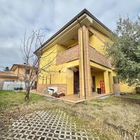 PORZIONE DI BIFAMILIARE A ASSISI