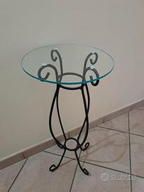 Tavolino piccolo in ferro battuto