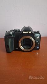 Olympus E-510 Corpo Macchina - SOLO PER RICAMBI O 