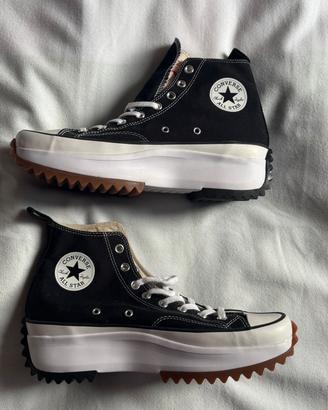 Converse Run Star Hike Hi Black Never Worn