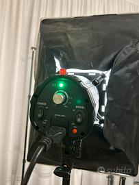 Intero studio fotografico per illuminazione in stu
