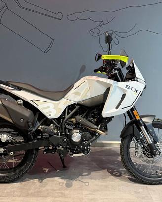 Benelli BKX 300