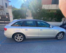 AUDI A4 4ª serie - 2010