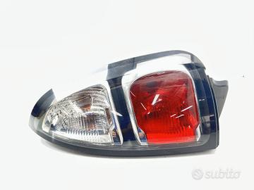 STOP FANALE POSTERIORE DESTRO CITROEN C3 Picasso 6