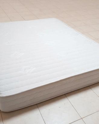 Materasso matrimoniale 