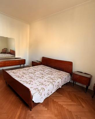 Camera da letto anni ’60 completa