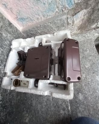 serratura cisal  57170-60-01. funzionante. 