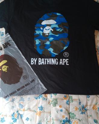 maglietta BAPE taglia M 