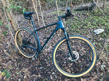 Scott Scale 940 taglia L- Full Carbon - 29”