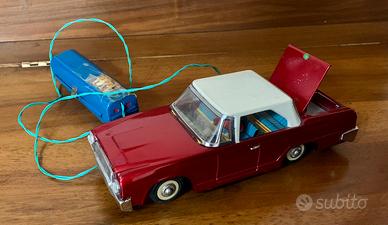 Macchina giocattolo anni 70