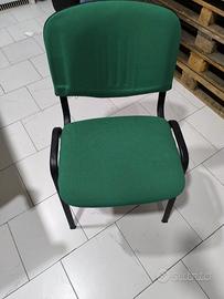 Sedie d'attesa impilabili