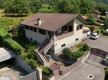 VILLA SINGOLA A CETO